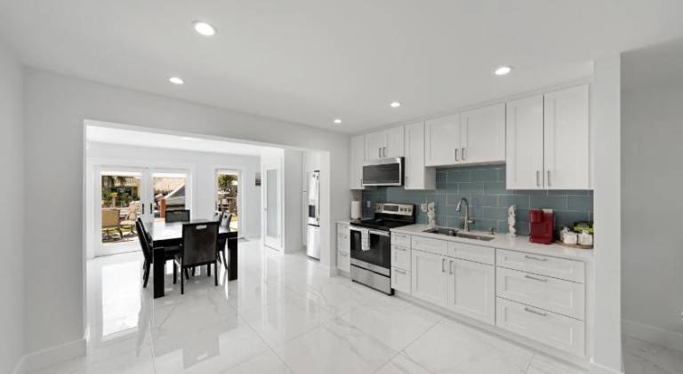 Ample vacation home | Pets are welcome — photo 3