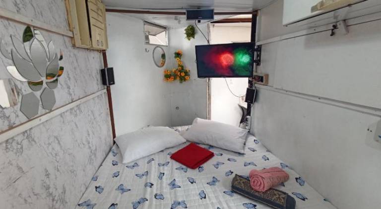 Trailer HOME do Refugio in Niteroi