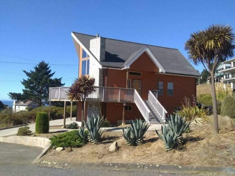 House Whitethorn