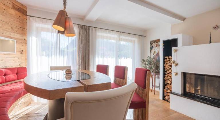 Vacation home with terrace — photo 3