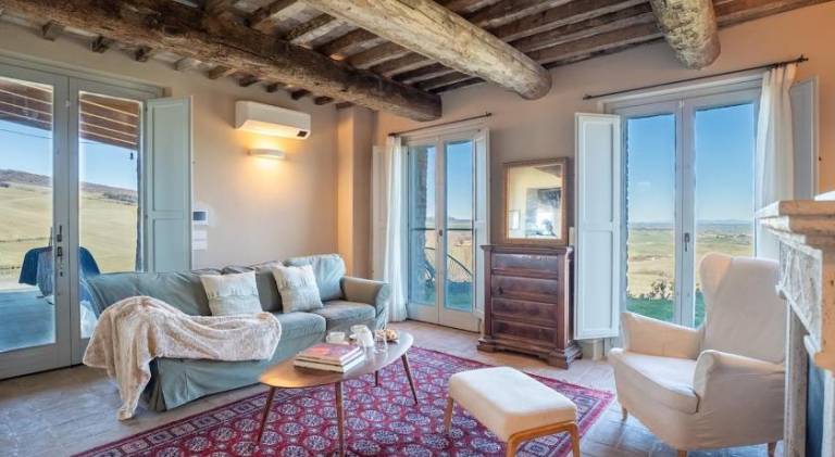Luxury Villa in Val d'Orcia Private Tuscan Oasis — photo 2
