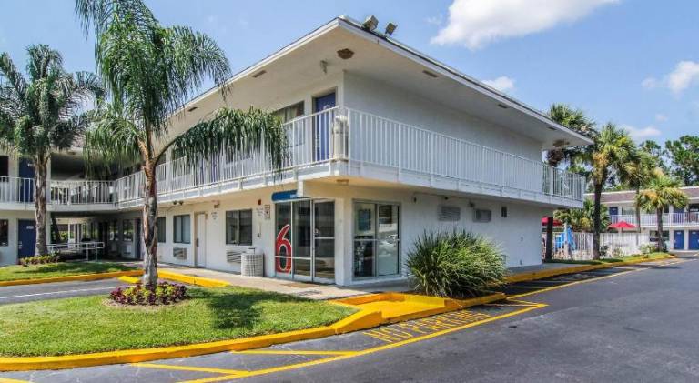 Motel 6 Jacksonville, FL - Orange Park — photo 5