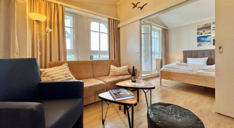 Holiday apartment with 2 rooms for 4 persons — photo 2