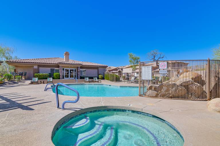Hike & Golf in Fountain Hills Resort Style Condo