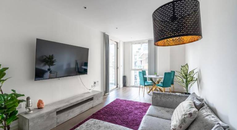 Holiday apartment | Pet-friendly in Kingston Upon Thames