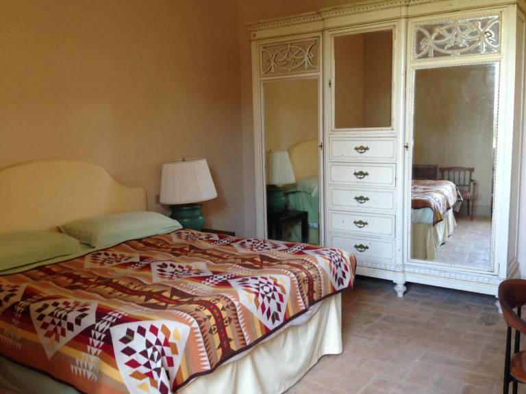 Rental apartment with garden in Gavorrano
