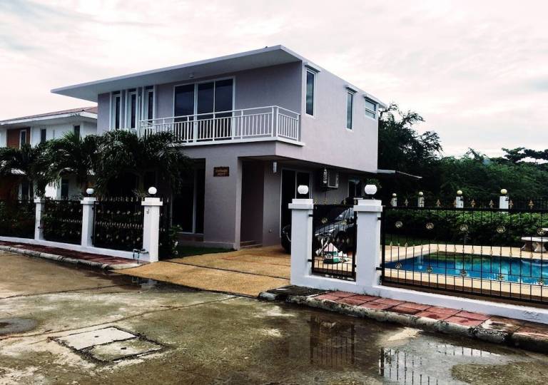 Villa  Hua Hin