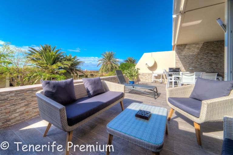 Apartment with patio & pool in Adeje