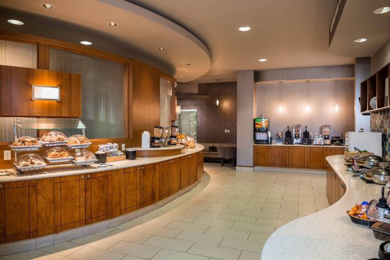 SpringHill Suites by Marriott Hampton — photo 2