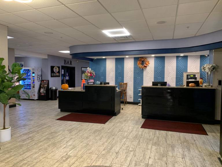 Albany Airport Inn — photo 4