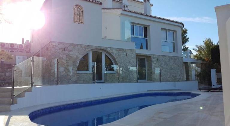 Half of the luxury villa with sea view and pool in natural park — photo 3