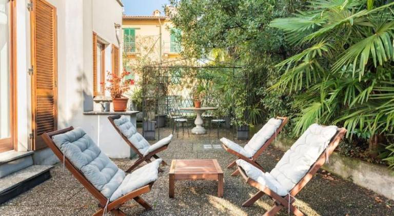 Child-friendly charming rental apartment with garden & patio | Pet-friendly — photo 4