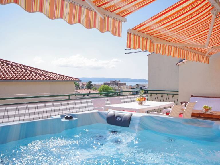 Apartment mit drei Schlafzimmern, Whirlpool und Meerblick — photo 2