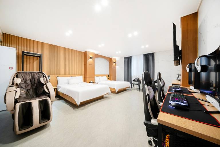 Yeosu Hotel The Classic in Yeosu