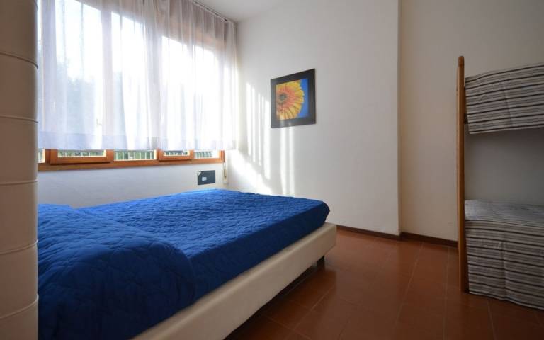 Holiday seafront apartment — photo 3