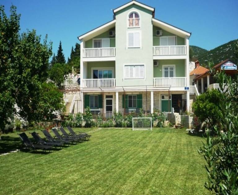 Apartman  Peračko Blato