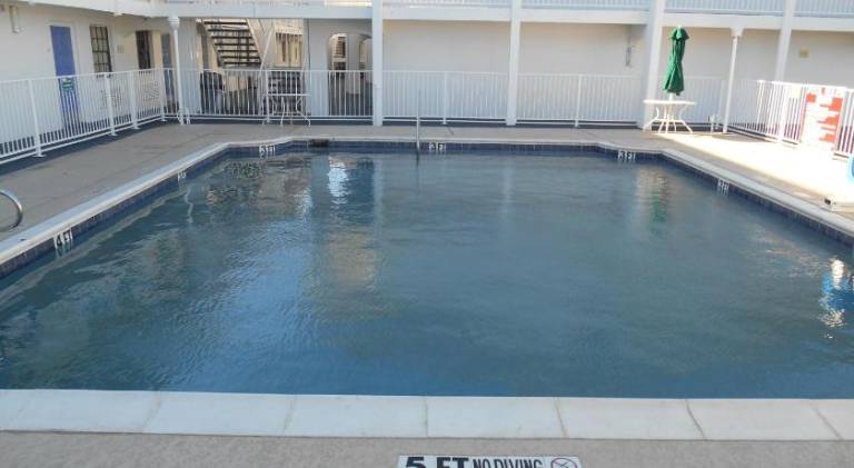Motel 6 Garland, TX - Northeast Dallas — photo 3