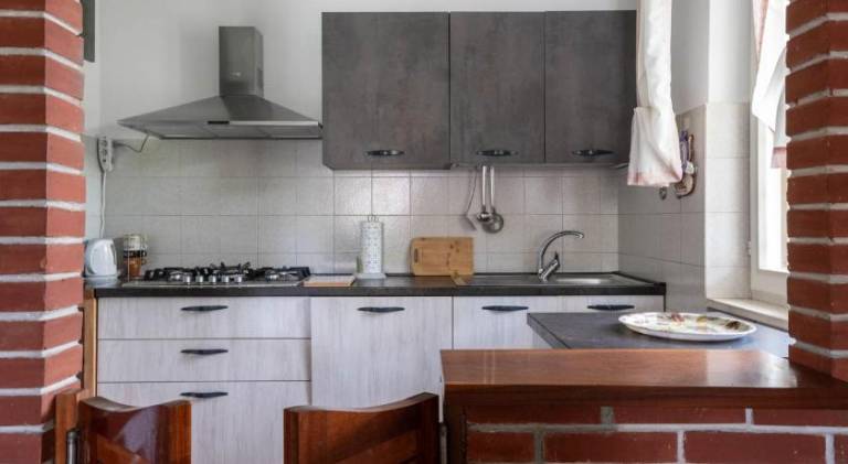 House with 2 rooms for 6 persons — photo 4