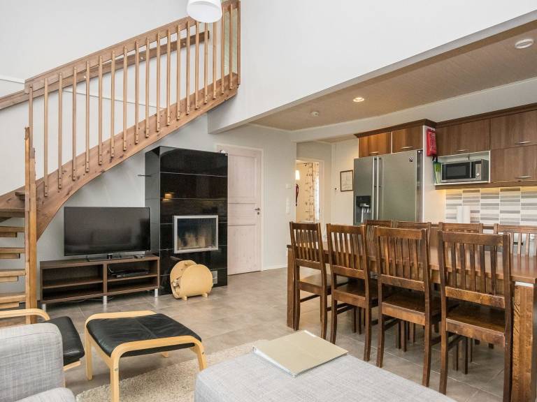 Vacation home with patio & sauna | Nature view | Pet-friendly — photo 3