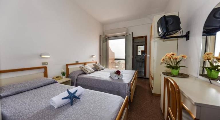 Hotel Caesar — photo 2