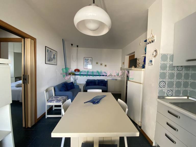 Holiday apartment with terrace — photo 5