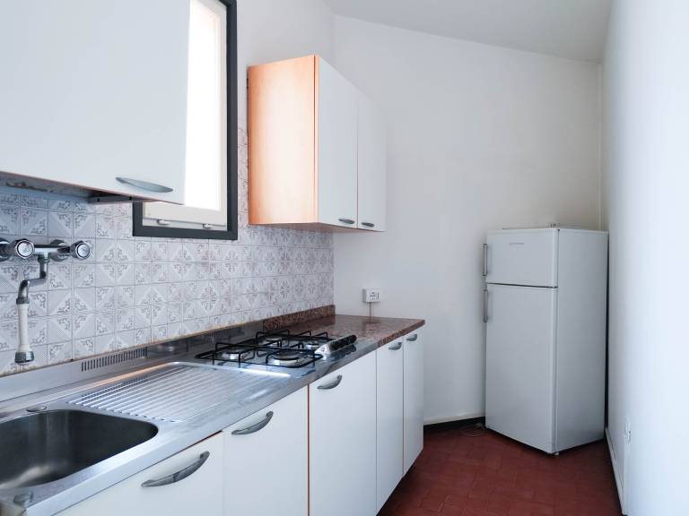 Family-friendly rental apartment | City view | Beach nearby | Pets are welcome — photo 5