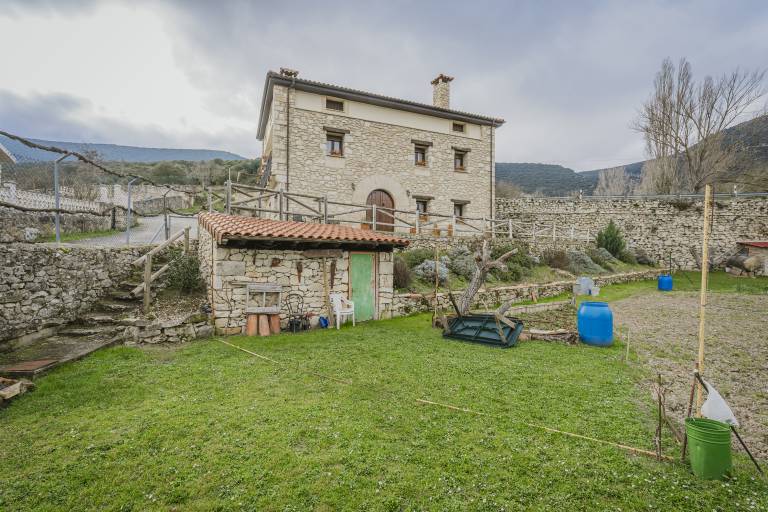 Casa Valdenoceda