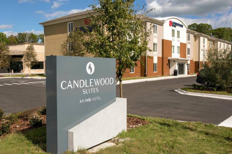 CANDLEWOOD SUITES - JACKSONVILLE - MAYPORT By IHG — photo 5
