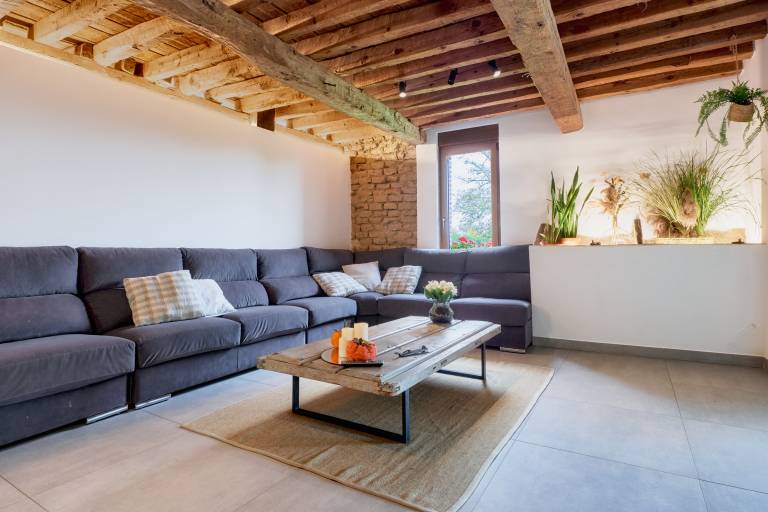 Family-friendly finca with barbeque, garden & private pool | Garden view | Pets allowed — photo 4