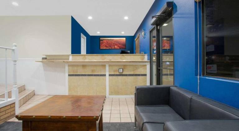 Howard Johnson Hotel & Suites by Wyndham St. George — photo 4