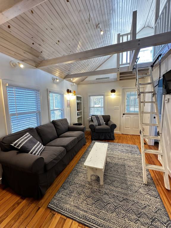 Cabin Manasquan