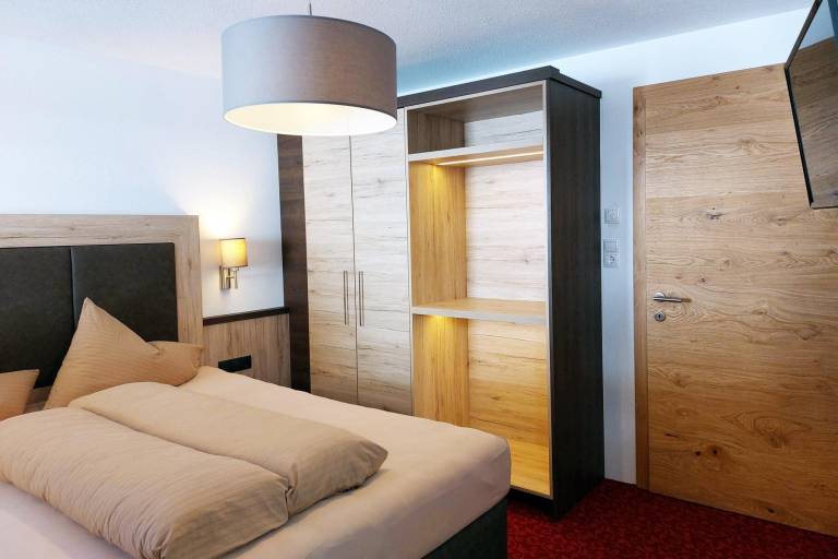 Apartment with sauna & patio in Soelden