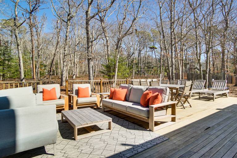 Walk to Lake Tashmoo! Cape Gem w/ Deck & Fire Pit — photo 2
