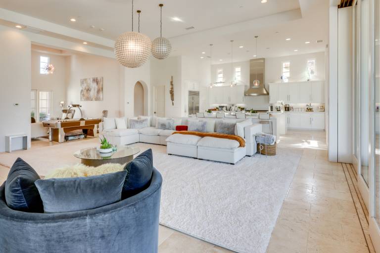 5,300-Sq-Ft Gem w/ Golf Course Views in La Quinta — photo 5