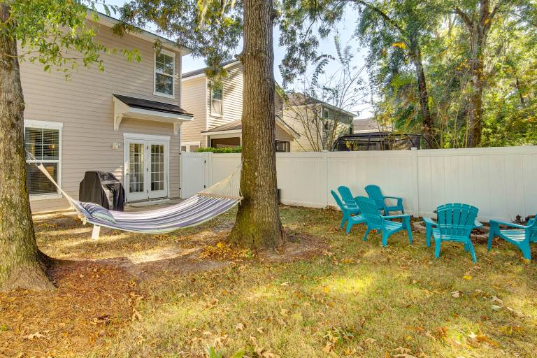 Explore Beaches & May River Family Bluffton Home