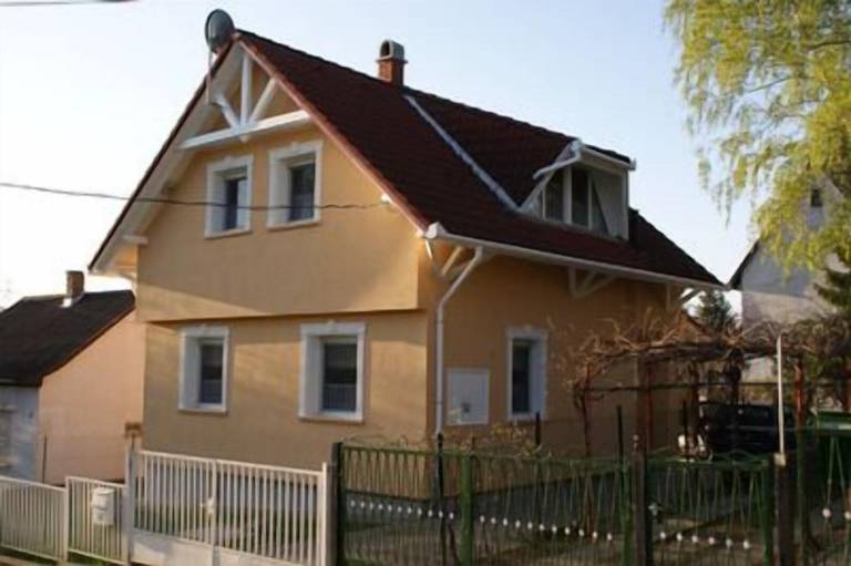 House  Igal