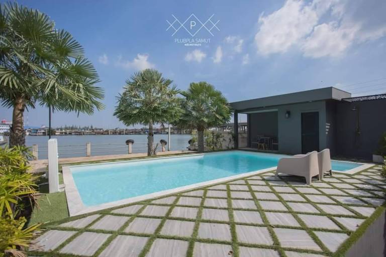 800 m² Villa