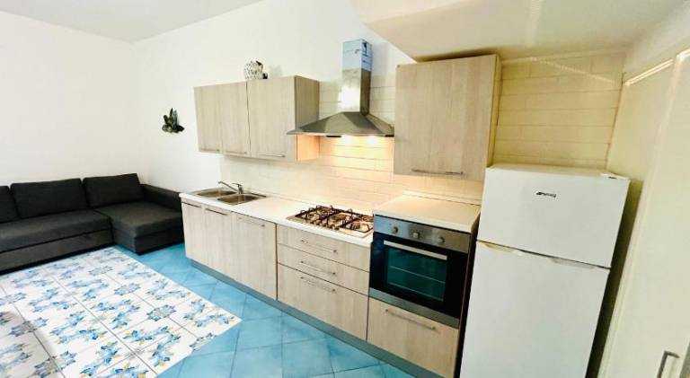 Apartment with 2 rooms for 6 persons — photo 2