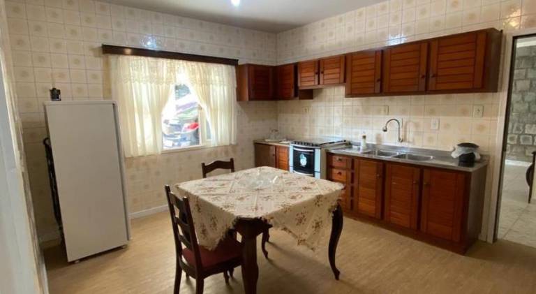 Casa compartilhada com estacionamento — photo 3