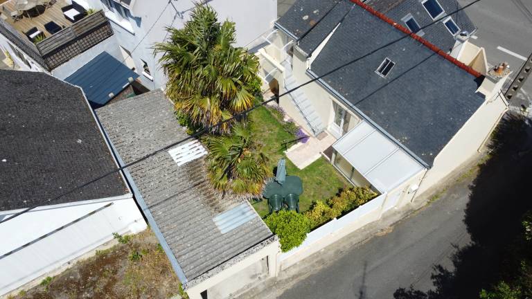Fully equipped gite with grill & yard | Garden view | Beach nearby | Dogs allowed — photo 3