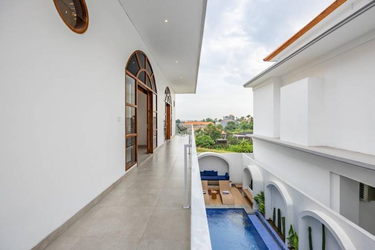 Villa with garden, terrace & private pool | Good for workation | Pet-friendly — photo 3