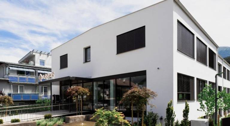 Serviced apartment with yard in Innsbruck