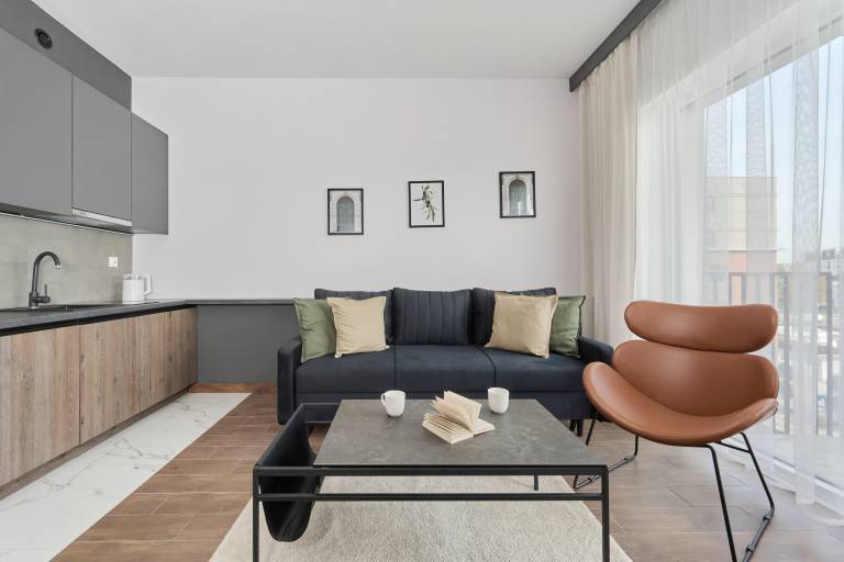 Family-friendly beautiful rental apartment with patio | Dogs allowed — photo 4