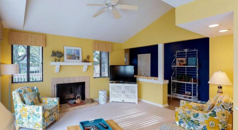 Rental apartment with pool | Perfect for remote work in Hilton Head Island, SC