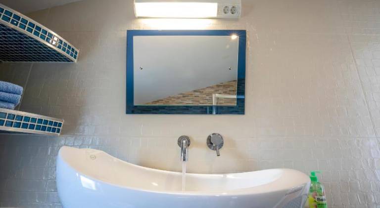 Holiday apartment with 2 rooms for 6 persons — photo 4