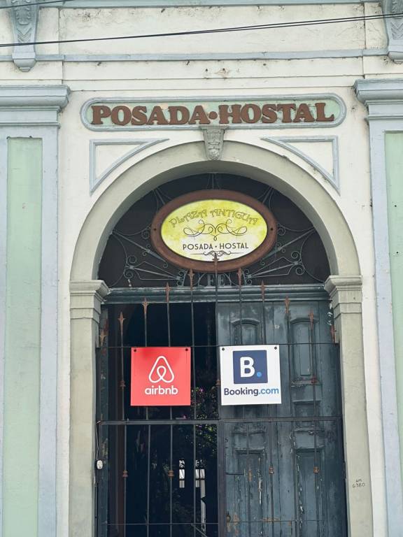 Hostal Plaza Antigua