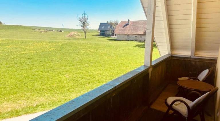 Rental apartment with hot tub — photo 4