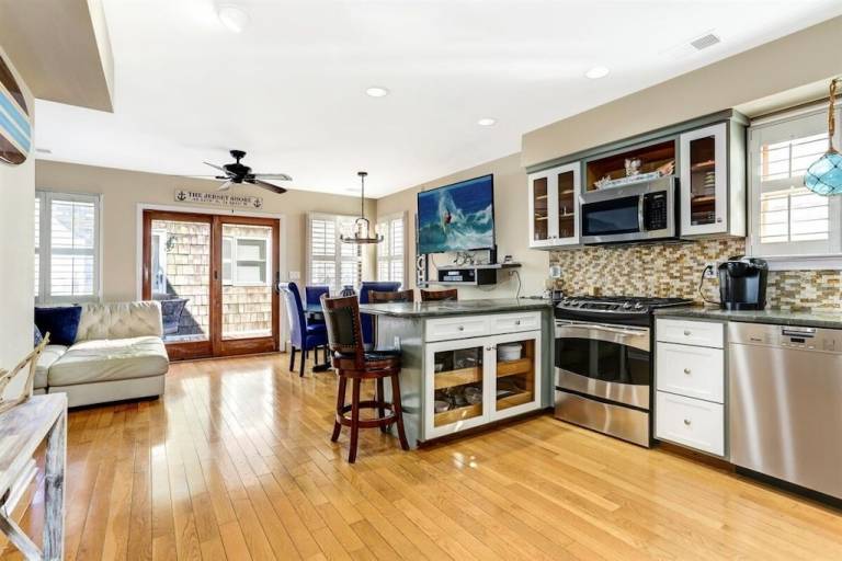 House Point Pleasant