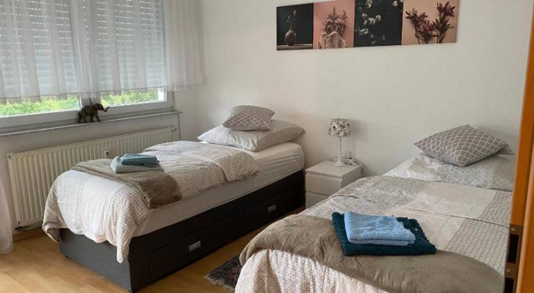 Rental apartment with 2 rooms for 4 persons in Essen