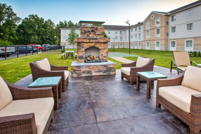 Staybridge Suites Cleveland Mayfield Heights Beachwood By IHG — photo 5